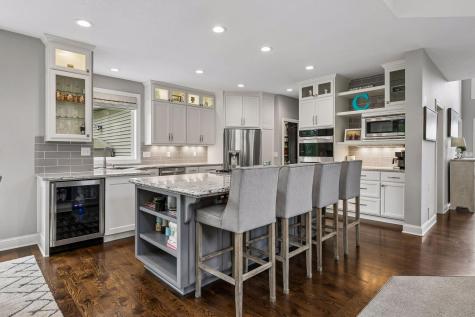 18291 Jacquard Path Lakeville MN 55044