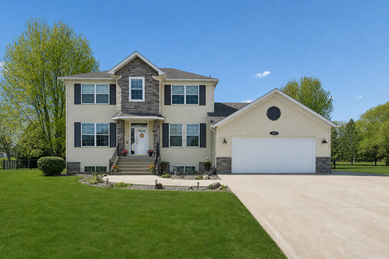 609 20th Avenue N Sartell MN 56377