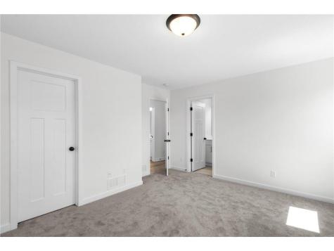 3237 Nottingham Road S Saint Cloud MN 56301
