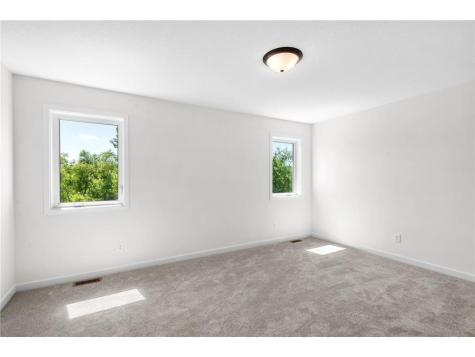 3237 Nottingham Road S Saint Cloud MN 56301