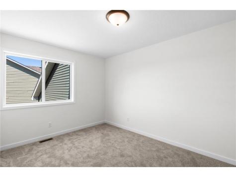3237 Nottingham Road S Saint Cloud MN 56301