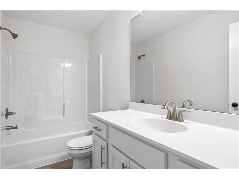 3237 Nottingham Road S Saint Cloud MN 56301