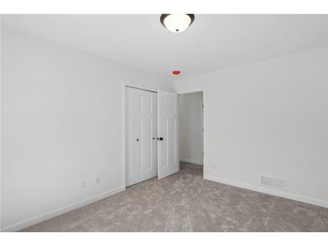 3237 Nottingham Road S Saint Cloud MN 56301