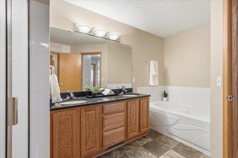 17150 Eastwood Avenue Lakeville MN 55024