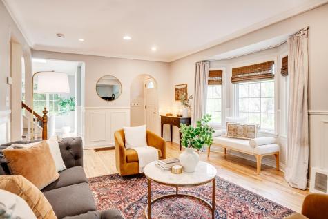 15319 Lake Street Extension Minnetonka MN 55345
