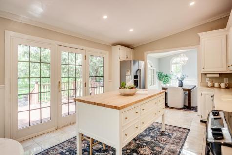 15319 Lake Street Extension Minnetonka MN 55345
