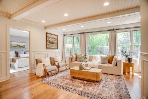 15319 Lake Street Extension Minnetonka MN 55345