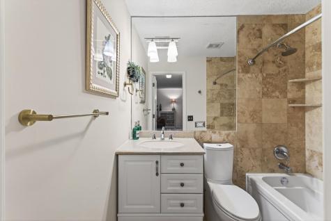 215 Barry Avenue S Wayzata MN 55391