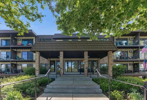 215 Barry Avenue S Wayzata MN 55391
