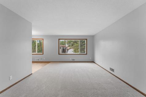 10276 Winter Place Eden Prairie MN 55347