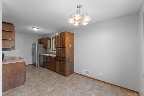 10276 Winter Place Eden Prairie MN 55347