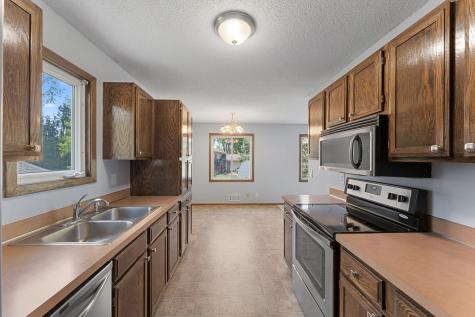 10276 Winter Place Eden Prairie MN 55347