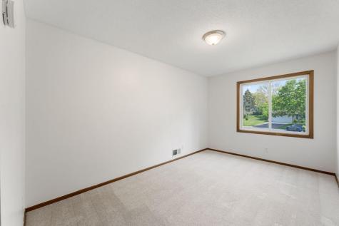 10276 Winter Place Eden Prairie MN 55347