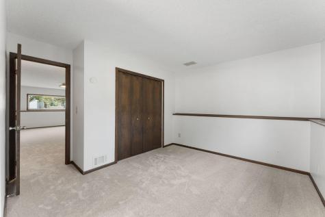 10276 Winter Place Eden Prairie MN 55347