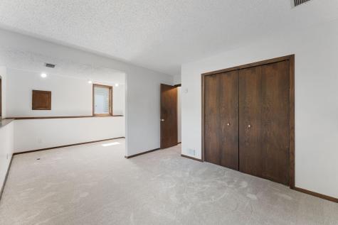 10276 Winter Place Eden Prairie MN 55347