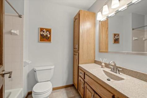 11250 N Eagle Lake Boulevard Maple Grove MN 55369