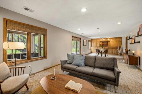 11250 N Eagle Lake Boulevard Maple Grove MN 55369