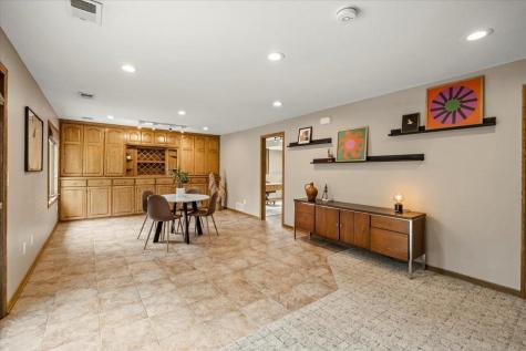 11250 N Eagle Lake Boulevard Maple Grove MN 55369