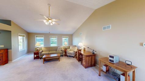 24328 Cardinal Court Trempealeau WI 54661