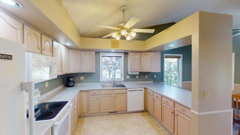 24328 Cardinal Court Trempealeau WI 54661