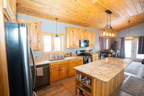 43950 200th Avenue Mcgregor MN 55760