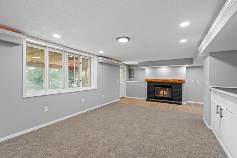 3501 W 103rd Street Bloomington MN 55431