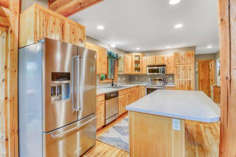 32360 SW Pickerel Lake Road Detroit Lakes MN 56501