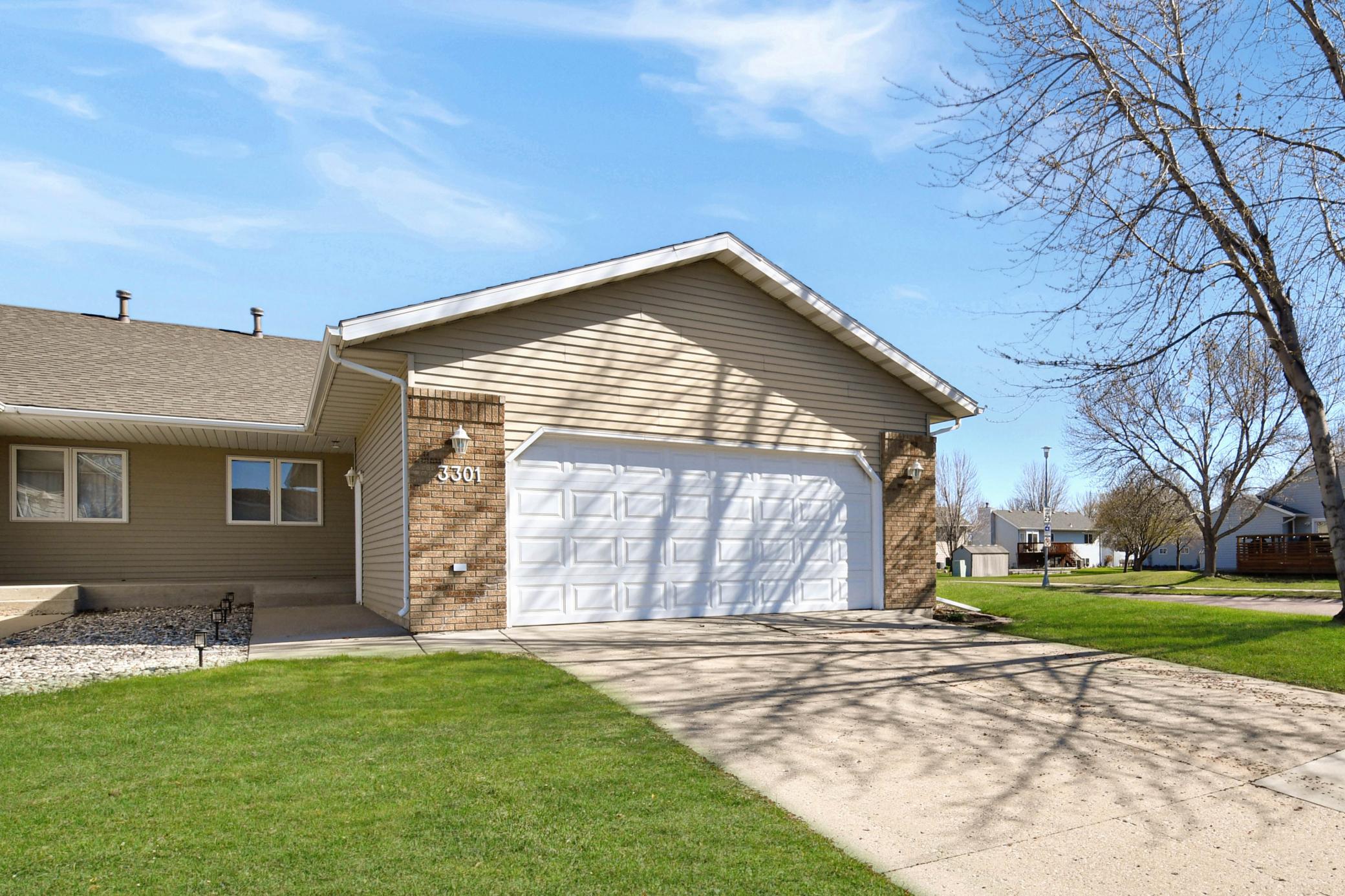 3301 30 Avenue S Fargo ND 58103