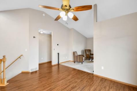 3301 30 Avenue S Fargo ND 58103