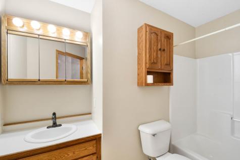 3301 30 Avenue S Fargo ND 58103