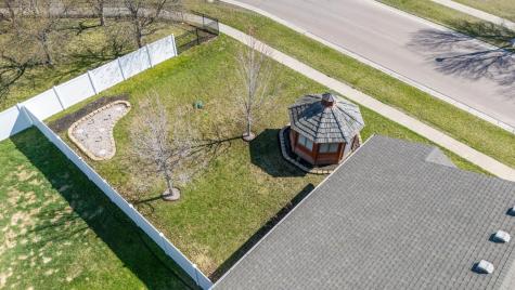 3301 30 Avenue S Fargo ND 58103