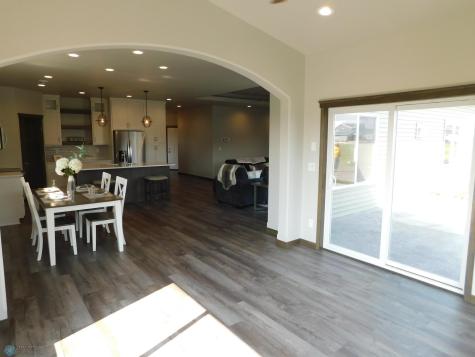 4203 Pine Parkway S Fargo ND 58104