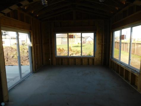 4203 Pine Parkway S Fargo ND 58104