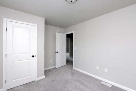 2387 Eagle Valley Drive S Fargo ND 58104