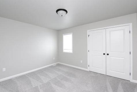 2387 Eagle Valley Drive S Fargo ND 58104
