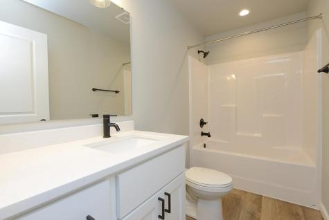 2387 Eagle Valley Drive S Fargo ND 58104