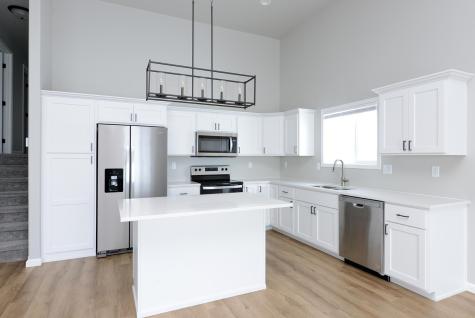 2387 Eagle Valley Drive S Fargo ND 58104