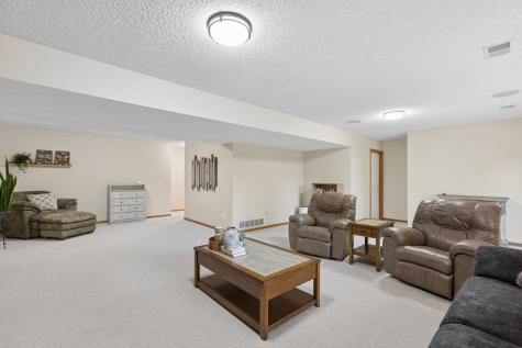 13696 48th Street NE Saint Michael MN 55376