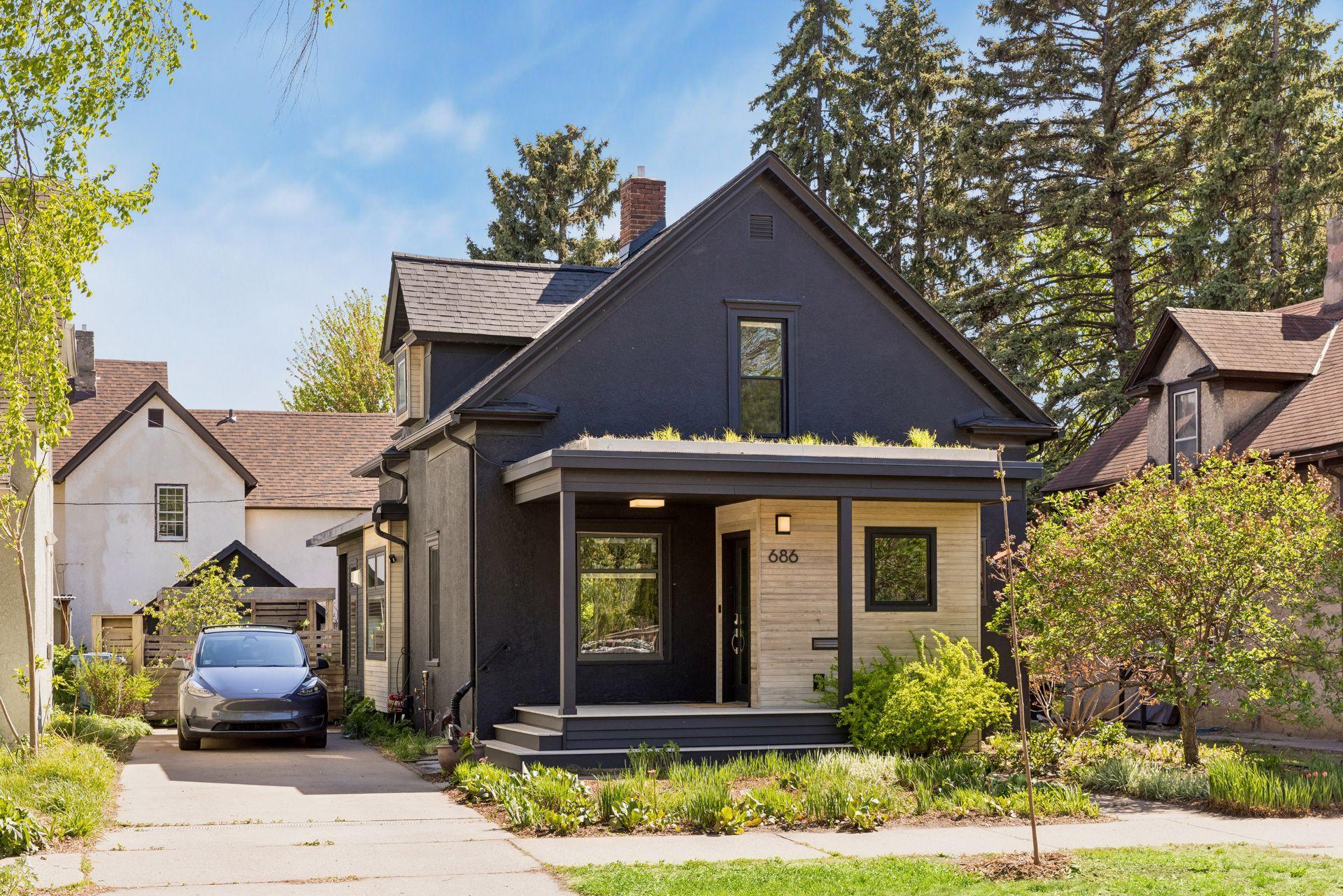 686 23rd Avenue NE Minneapolis MN 55418