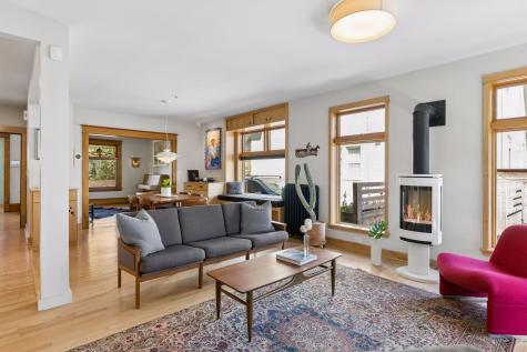 686 23rd Avenue NE Minneapolis MN 55418