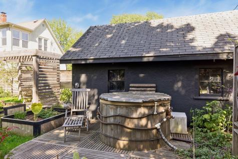 686 23rd Avenue NE Minneapolis MN 55418