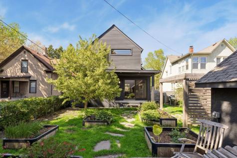 686 23rd Avenue NE Minneapolis MN 55418