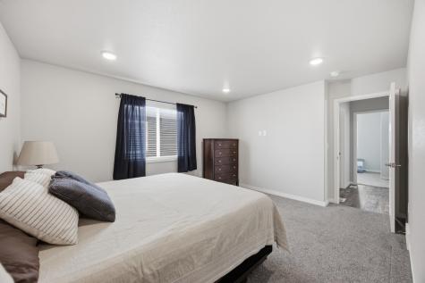 709 1st Avenue Horace ND 58047