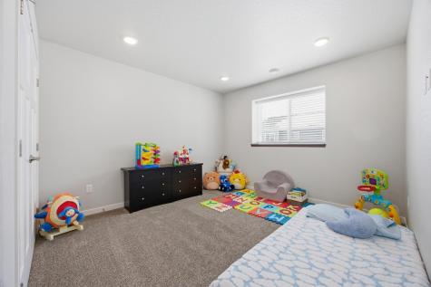 709 1st Avenue Horace ND 58047