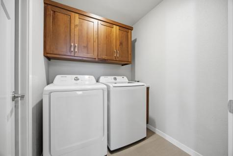 709 1st Avenue Horace ND 58047