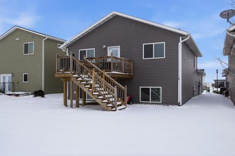 709 1st Avenue Horace ND 58047