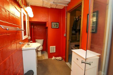 321 Center Street Mankato MN 56001