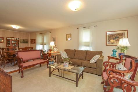 321 Center Street Mankato MN 56001