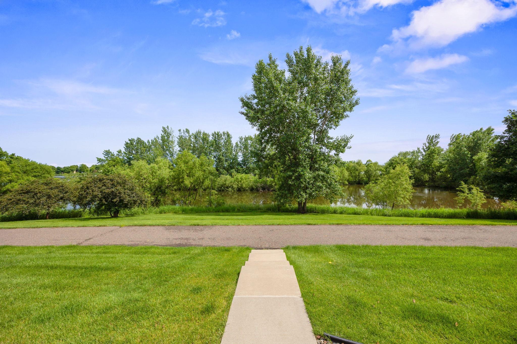 6595 Linwood Drive NE Albertville MN 55301