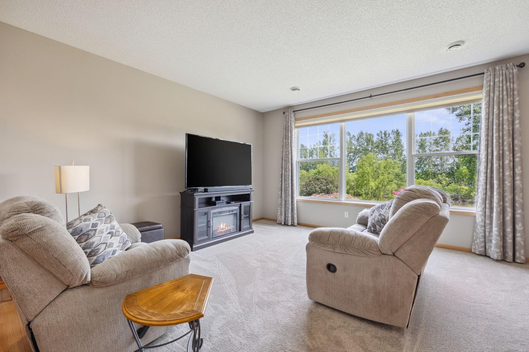 6595 Linwood Drive NE Albertville MN 55301